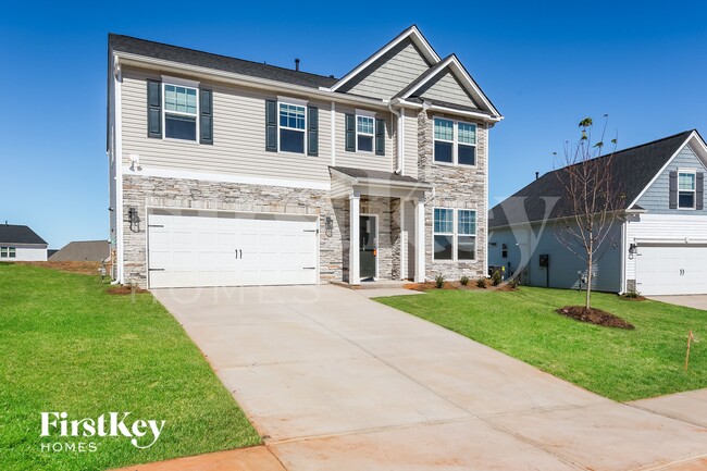 Photo - 1104 Mission Hill Ln