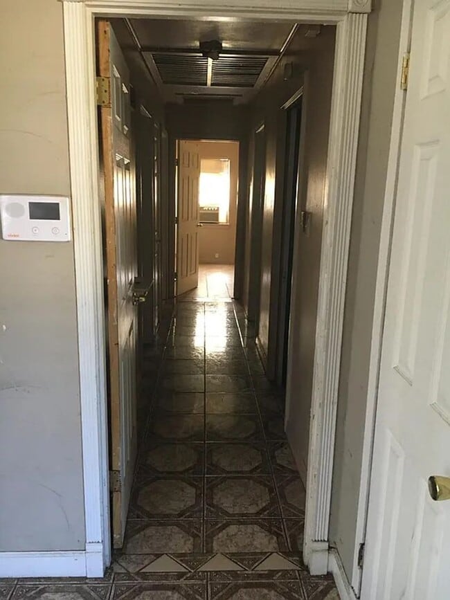Photo - 3725 W Lynwood Dr