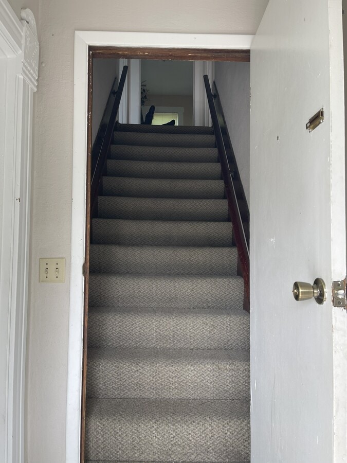 Photo - 906 1/2 S Mulberry St Unit 906