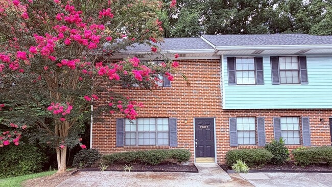 Building Photo - 2681 Parkside Way SW Unit 2687