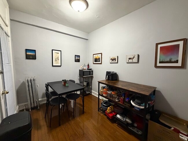 Photo - 6948 N Ashland Ave Unit 2E