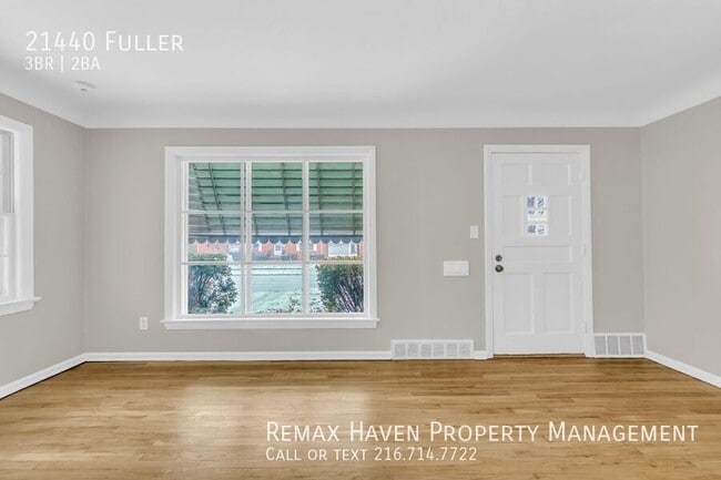 Photo - 21440 Fuller-