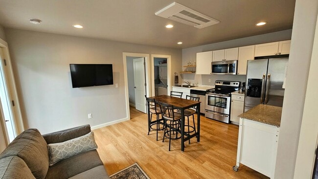 118 15th St Unidad 118 S. 15th St.
