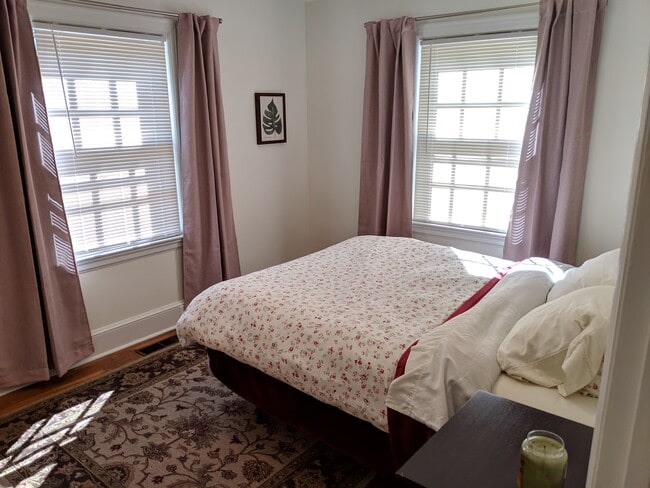 Photo - 1111 Watauga St