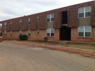 Building Photo - 2411 N Willis St Unit #2411