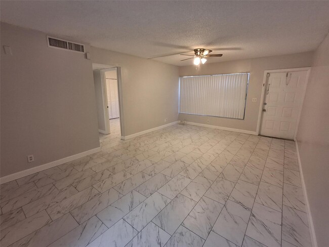 Photo - 10826 Royal Palm Blvd Rental