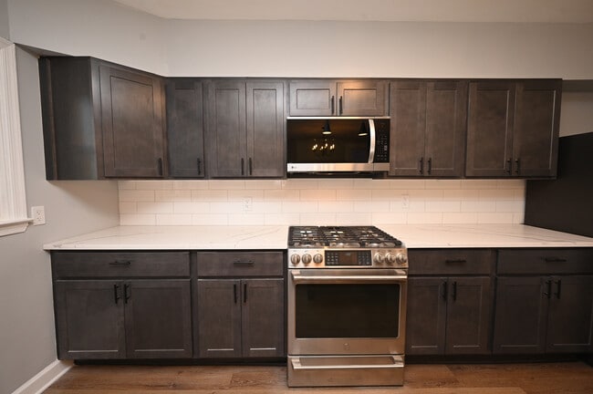 Photo - 3405 Ludgate Rd