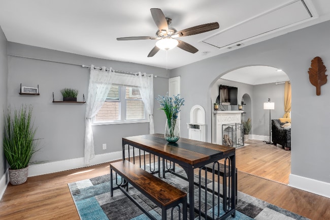 Photo - 3638 Bedford St Unit 1