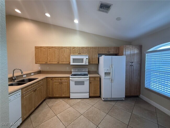 Photo - 264 SW 3rd Terrace Unit 201