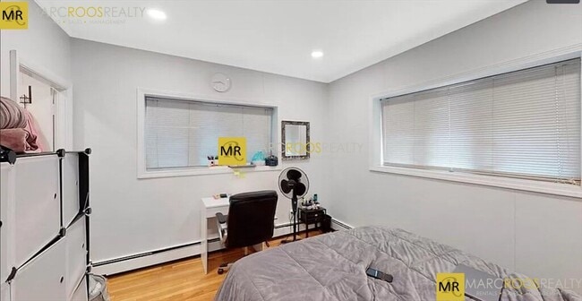 Photo - 513 Beacon St Unidad 6