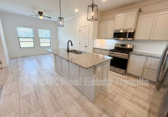 Photo - 751 Spicewood Trail