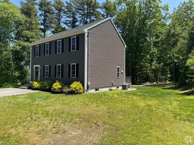 Building Photo - 59 Wenham Rd Rental