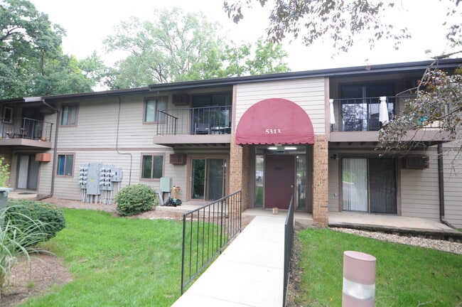 Building Photo - 5313 Brody Dr Unit 102