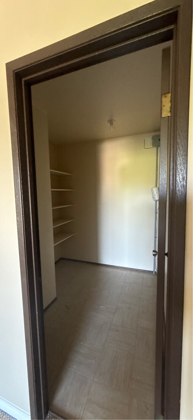 Photo - 5310-5346 46 St Unit WB-1308