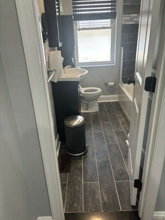 Photo - 3573 Shannon Dr