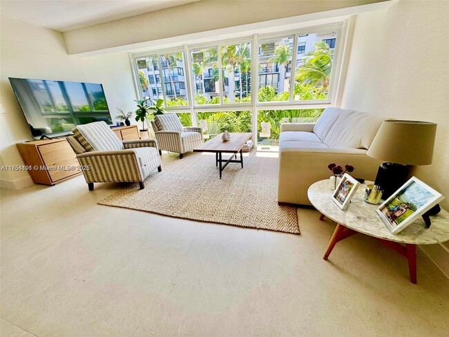 Photo - 555 Crandon Blvd Unit 32
