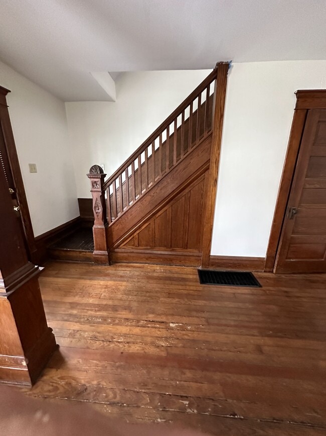 Photo - 71 W Locust St