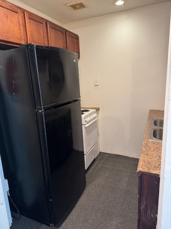 Photo - 920 Broadway St Unit 5