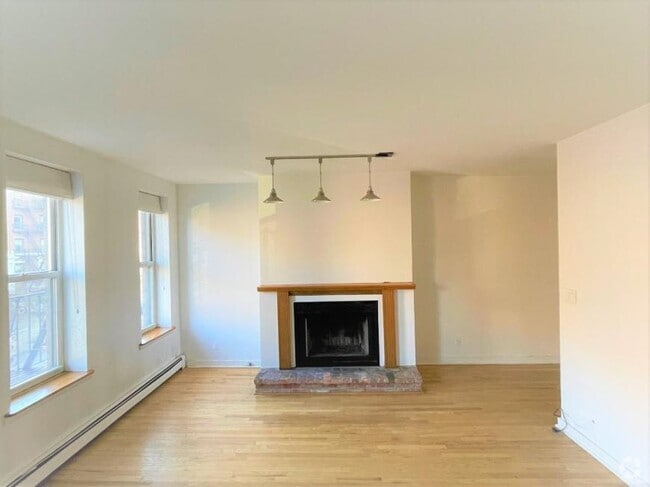 Building Photo - 2 bedroom in Brooklyn NY 11238 Unit 3 D Rental