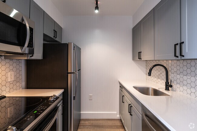 1HAB, 1BA - 583 ft² - Observer Park