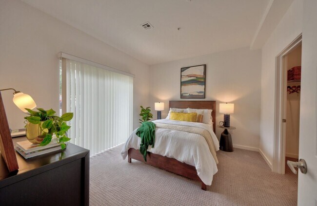 Bedroom - Terrain on the Parkway