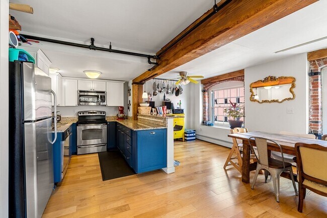 Photo - 240 Jackson St Unit 328