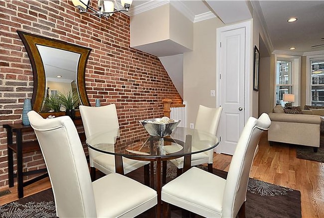 Photo - 21 Rhode Island Ave NW