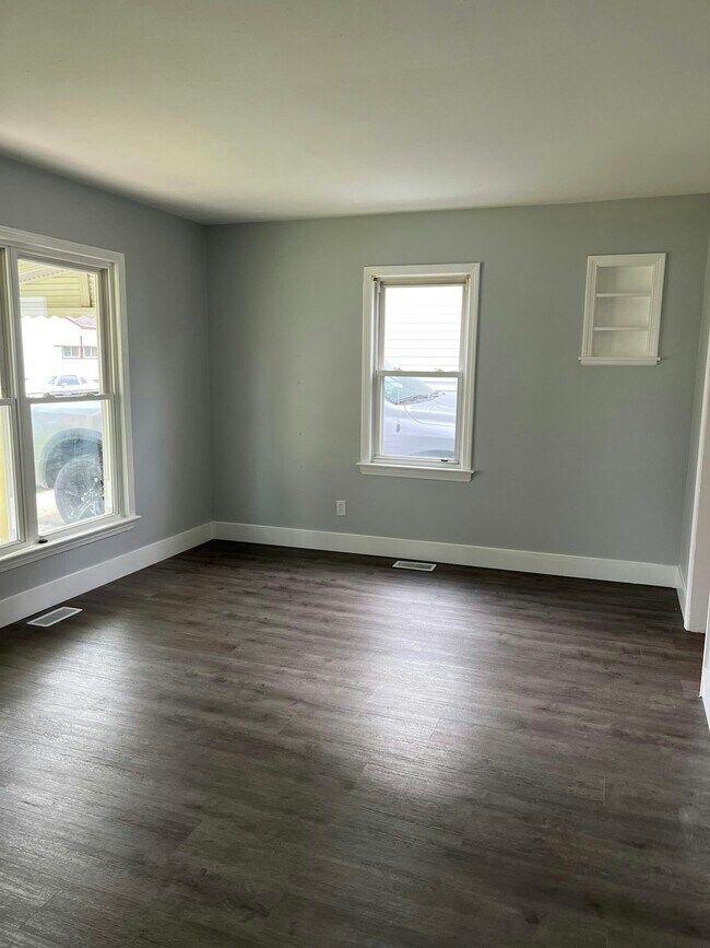 Photo - 12612 Firsby Ave