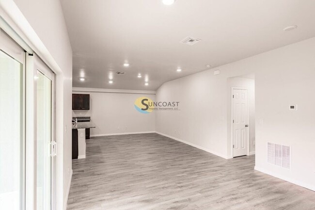 Photo - 3849 Hollycrest St Apartamento