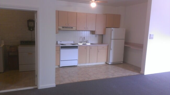 Building Photo - 159 River St Unit 166B Rental