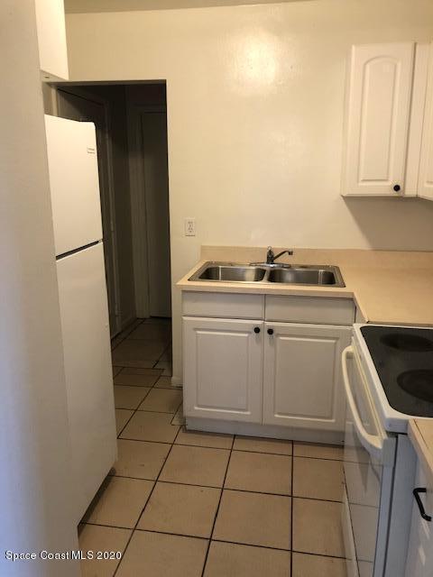 Photo - 360 St Regis Dr