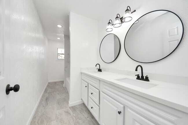 5103 Karu Dr