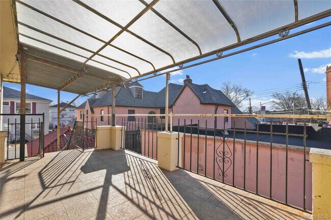 43-45-45 Parsons Blvd Unit 2nd Floor