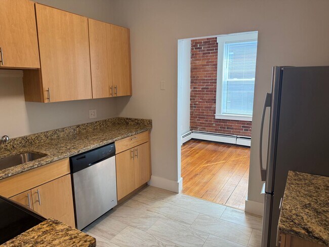 Photo - 105 Main St Unit 304