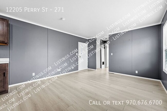 Photo - 12205 Perry St