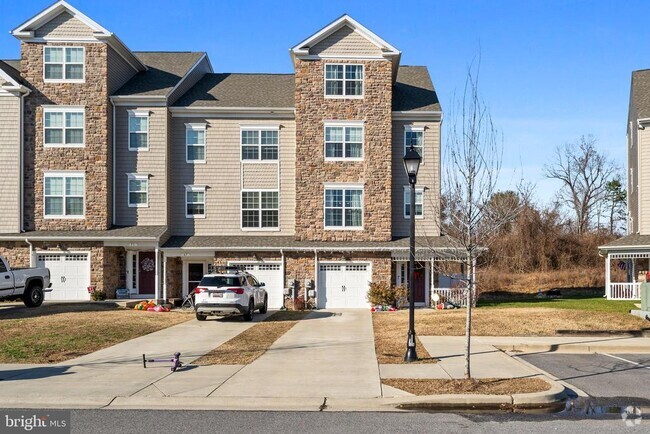 Building Photo - 63 Clydesdale Ln Rental