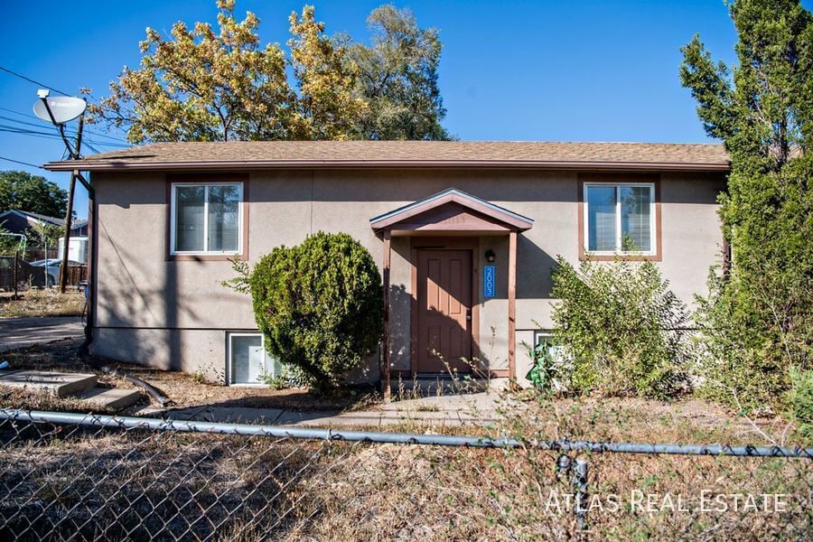 Photo - 2003 W Caspian Place-