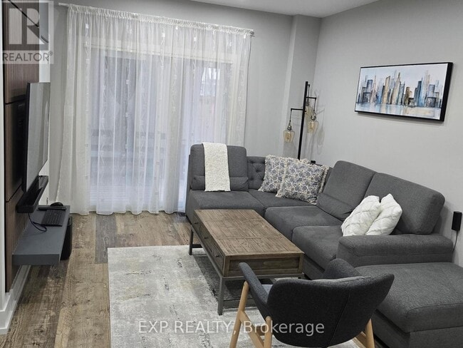 Photo - 4355 Simcoe St