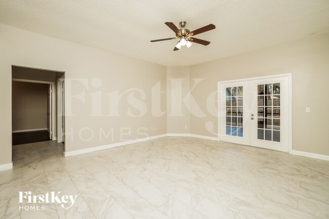 Photo - 18908 Pebble Run Way