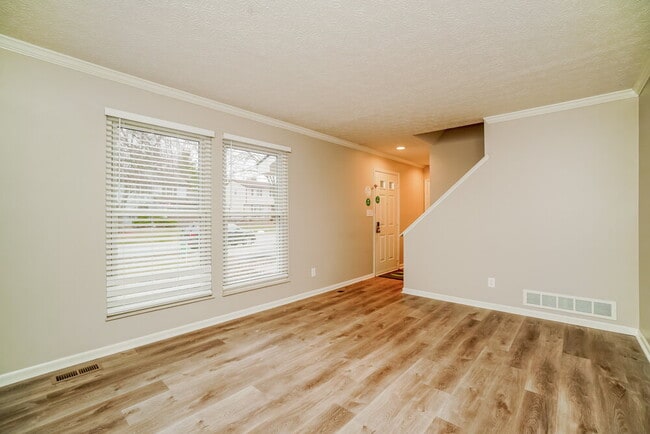 Photo - 1658 Sandy Side Dr