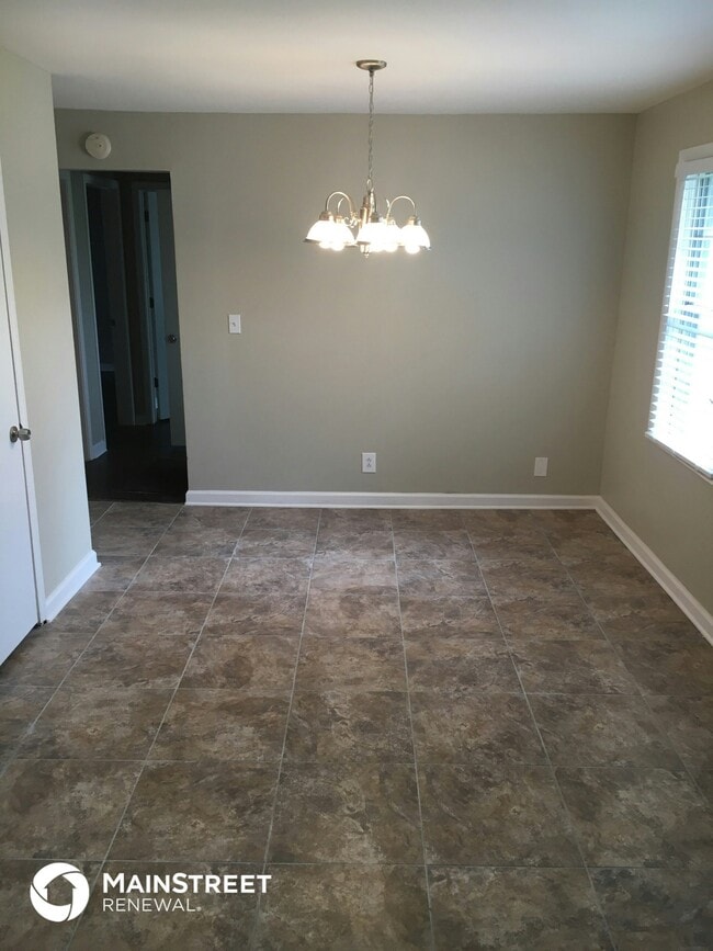 Photo - 2121 Mississippi Ave