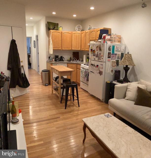 Photo - 758 S 15th St