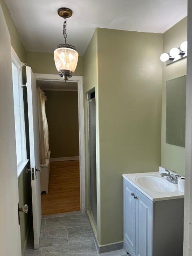 Photo - 8144 S Crandon Ave