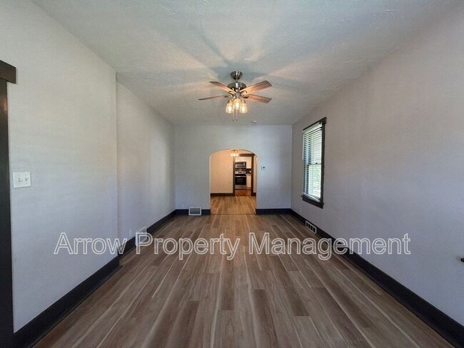 Photo - 845 S 29th St Unit 1