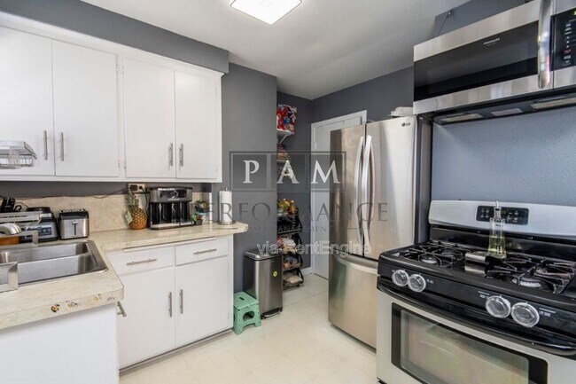 Photo - 3878 S Brust Ave