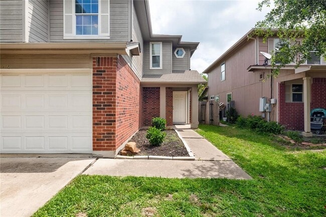 Photo - 16712 Hamilton Point Cir