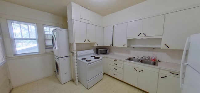 Building Photo - 1601 Leavenworth St Unit 1