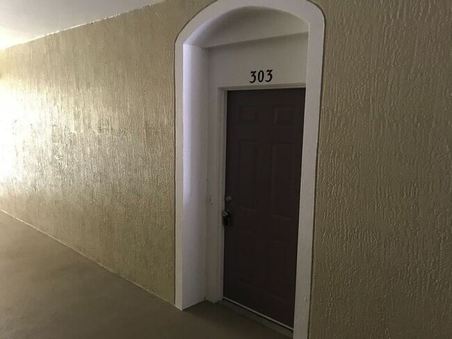 Photo - Must-See 3 Bedroom / 2 Bathroom Condo in B...
