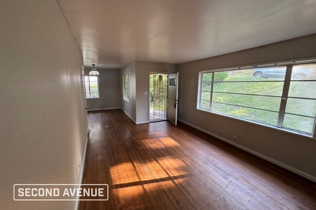 Photo - 9228 Brookhurst Dr