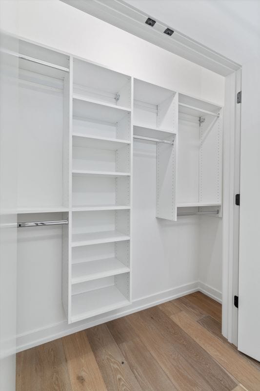 Photo - 4513 N Clark St